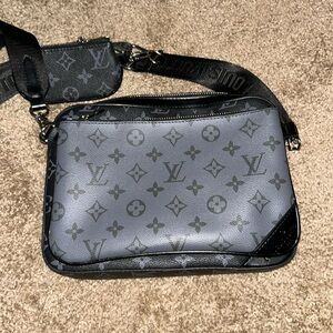 Louis Vuitton trio messenger monogram eclipse reverse gray, will take lower